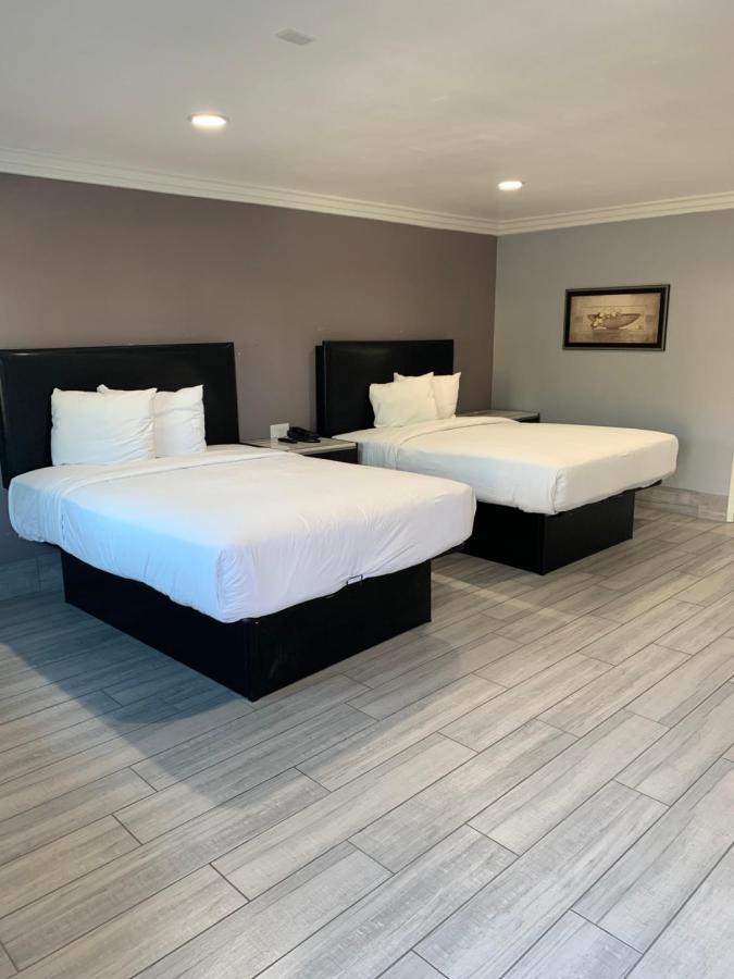Willow Tree Inn & Suites Лос Анджелис Екстериор снимка
