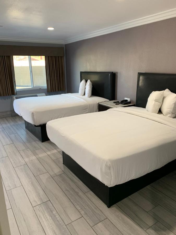 Willow Tree Inn & Suites Лос Анджелис Екстериор снимка