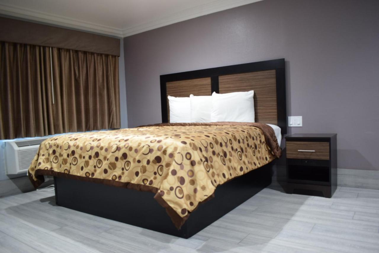 Willow Tree Inn & Suites Лос Анджелис Екстериор снимка