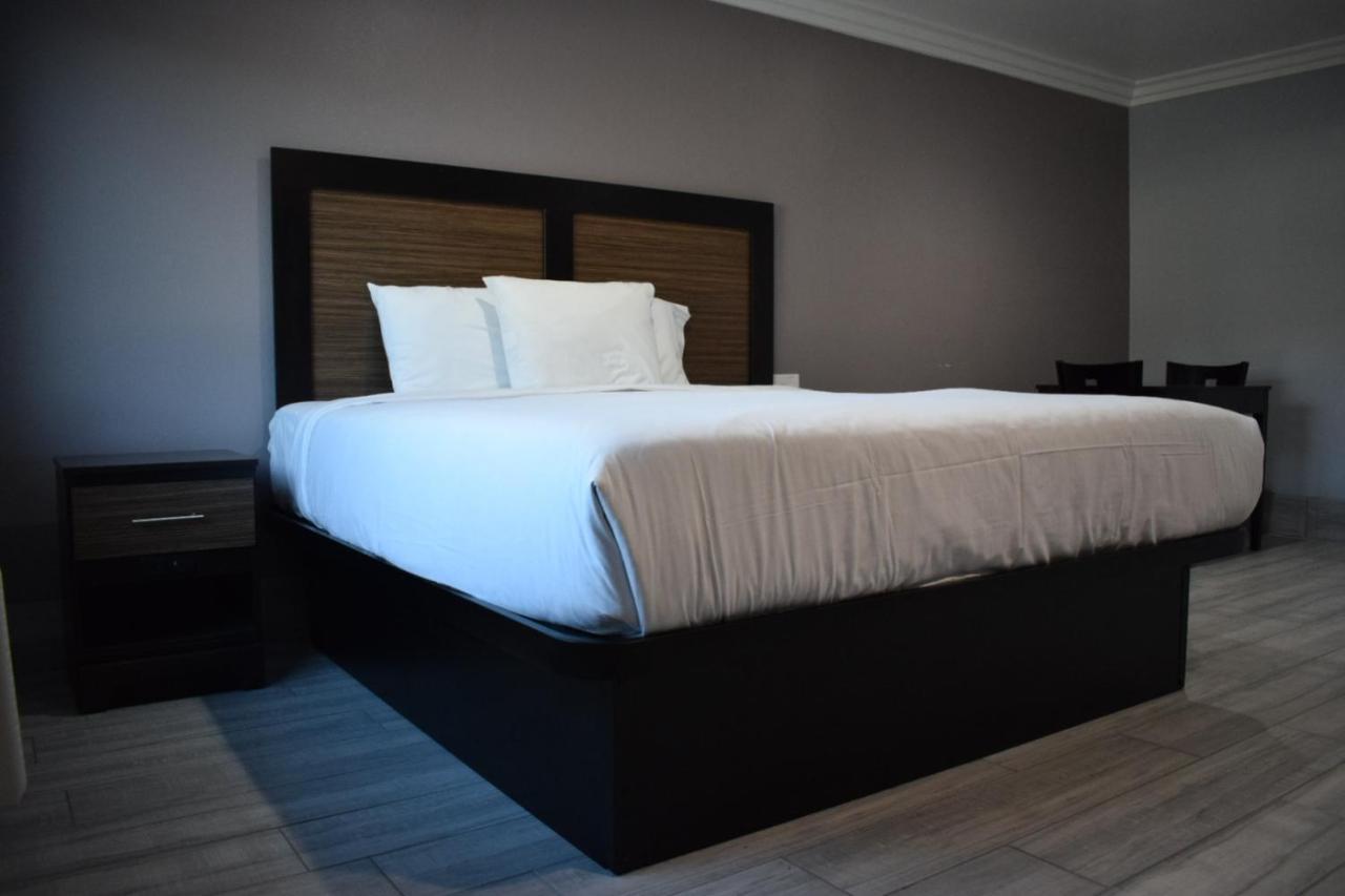 Willow Tree Inn & Suites Лос Анджелис Екстериор снимка